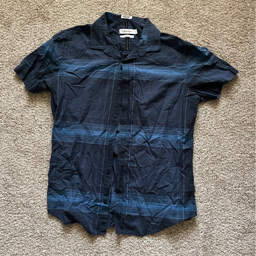 Calvin Klein button up